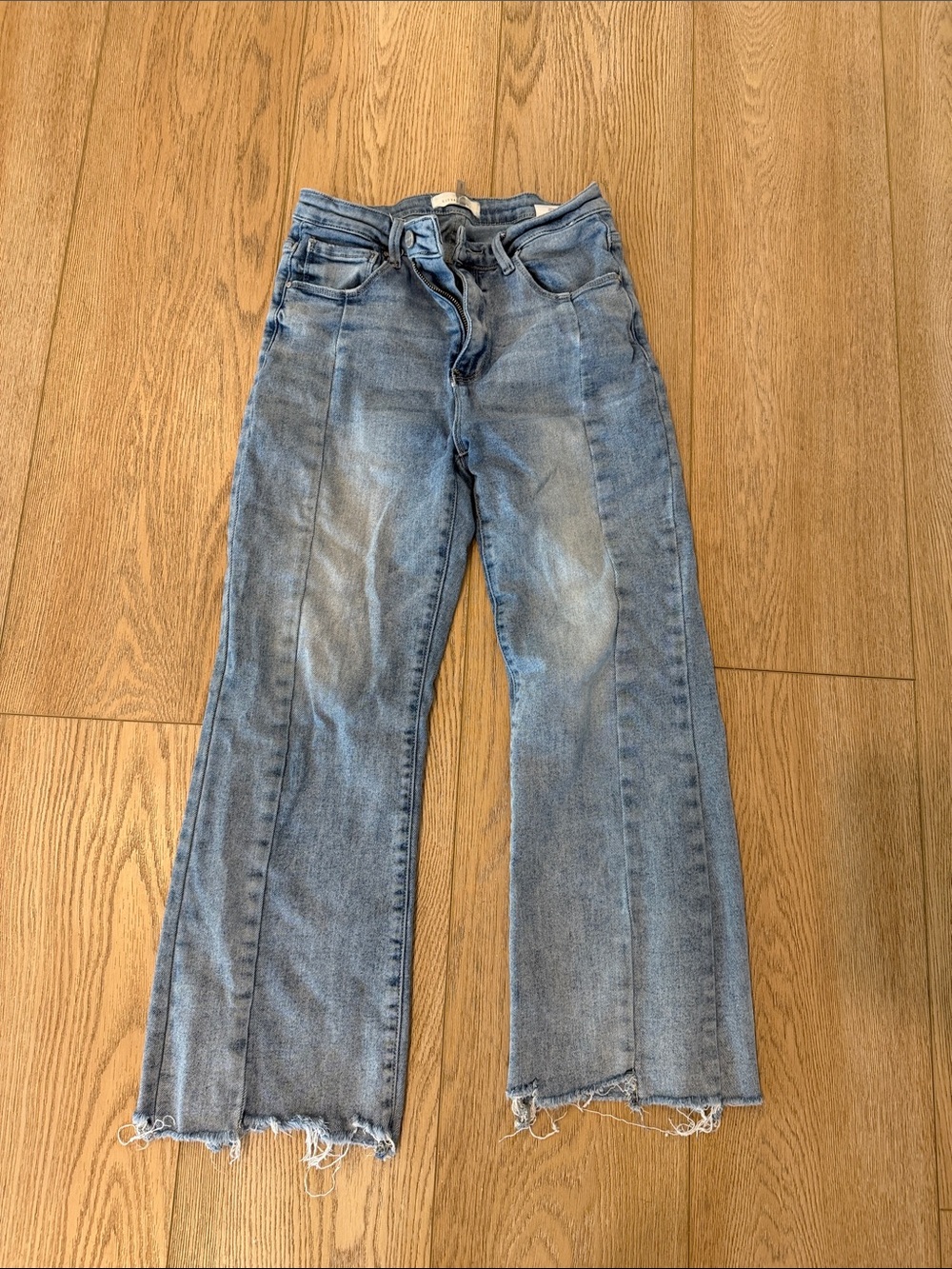 Light Blue High-Rise Wide-Leg Jeans with Frayed Hem
